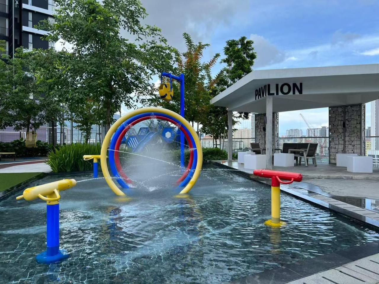 Urban Suites Two Or Three Bedroom Georgetown By Anc Jelutong Exterior photo