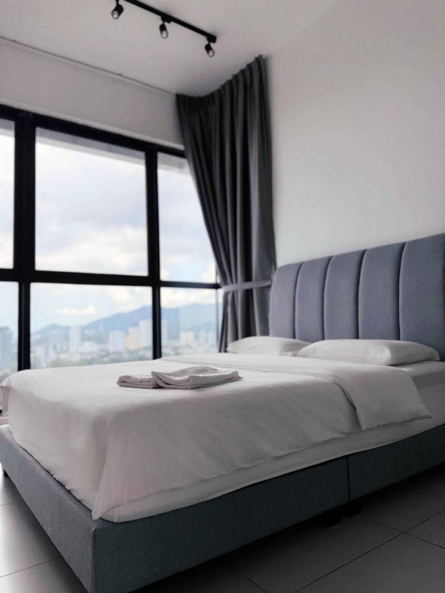 Urban Suites Two Or Three Bedroom Georgetown By Anc Jelutong Exterior photo